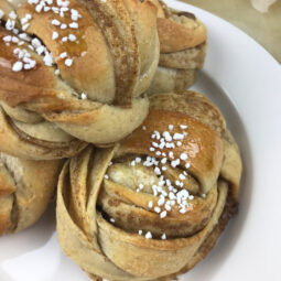 swedish buns glazed on plate