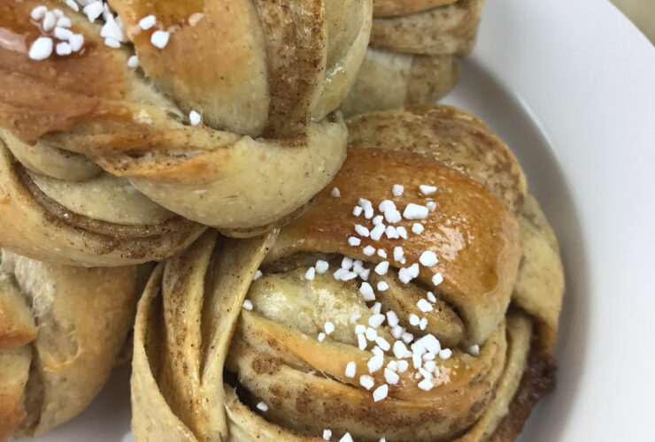 swedish buns glazed on plate