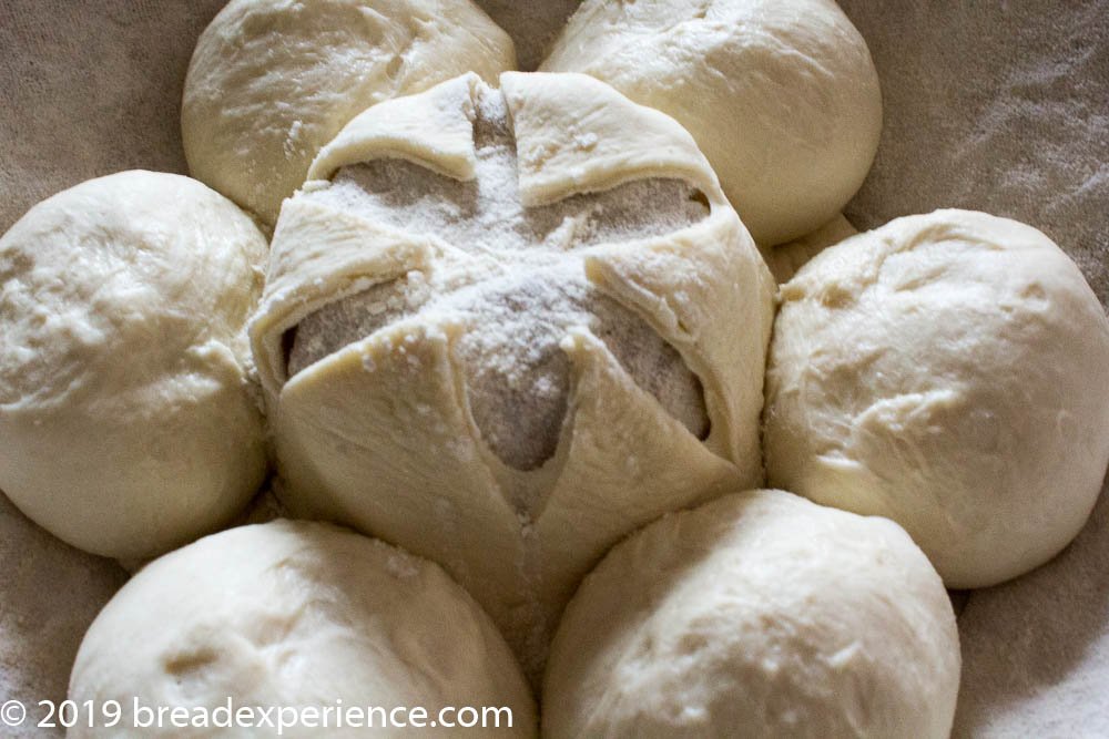 Sourdough-Bordelaise-Crown-Bread Shaped in Couronne Basket