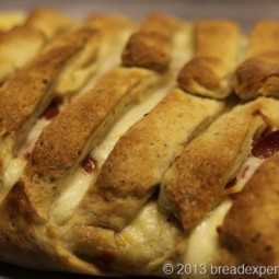 Cheesy Pepperoni Pizza Braid