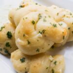 Sourdough Garlic Knots