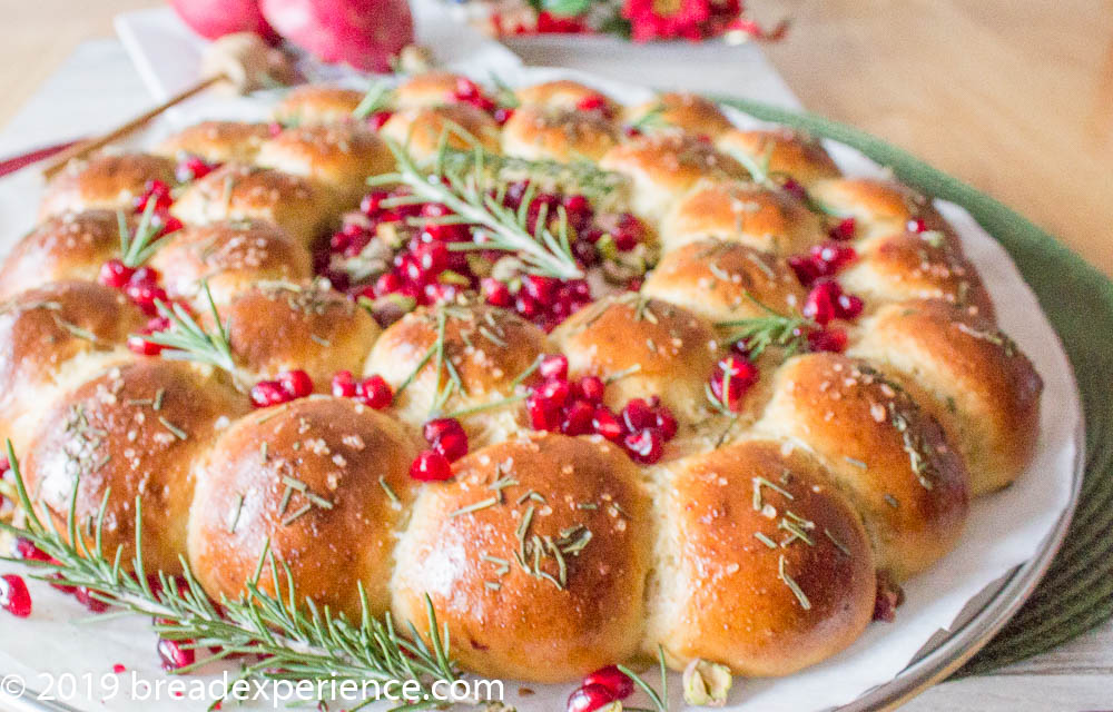 Rosemary Einkorn Bread Wreath with Baked Brie