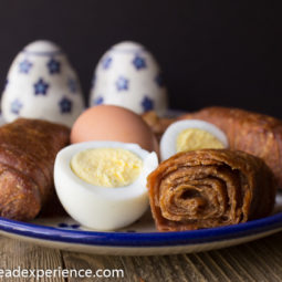 Jachnun with boiled eggs