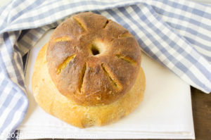 Cottage Loaf with Mixed Grains